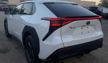 2023 Toyota bZ4X LE full