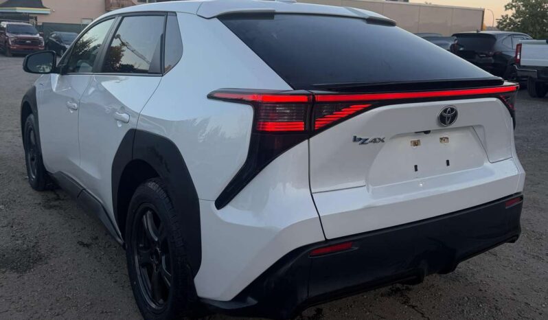 2023 Toyota bZ4X LE full