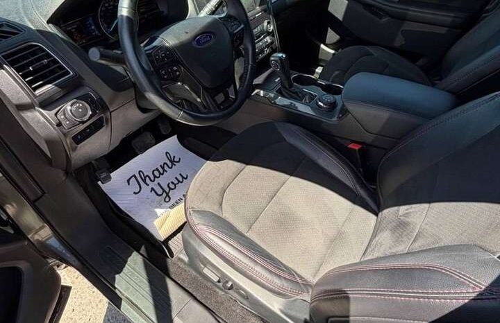 2019 Ford Explorer XLT full