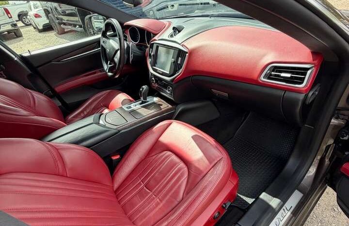 2015 Maserati Ghibli S Q4 full