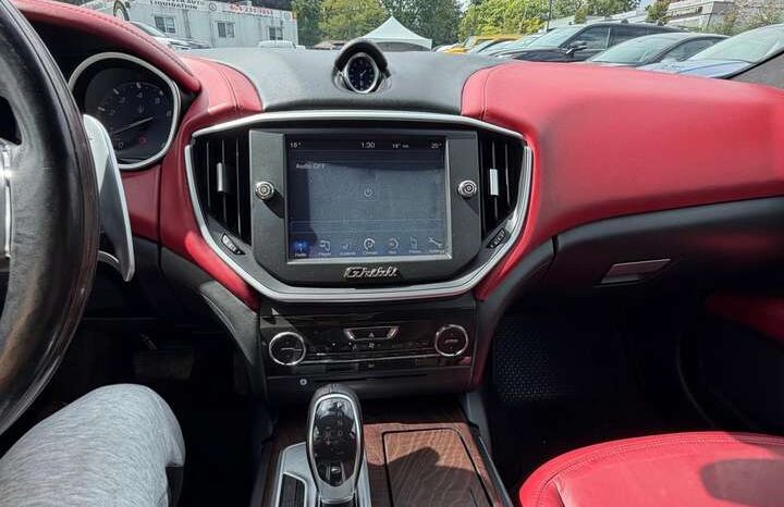 2015 Maserati Ghibli S Q4 full