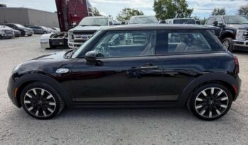 2019 MINI Cooper S 3 Door full