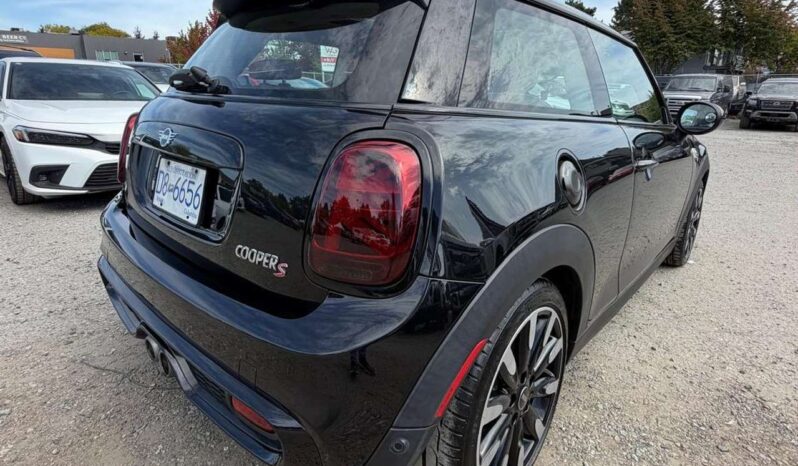 2019 MINI Cooper S 3 Door full