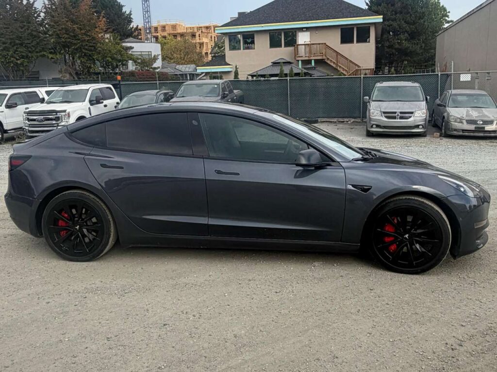 Tesla Model 3 2022 Sedan