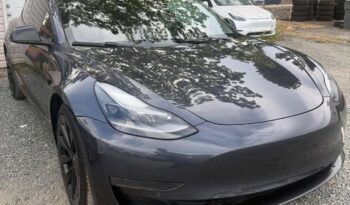 2022 Tesla Model 3 Standard Range full