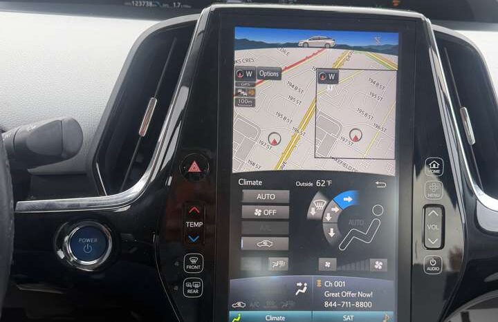 2017 Toyota Prius Prime Technology full