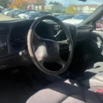 GMC Jimmy 2004 SUV photo 5