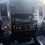 Nissan Titan 2016 Pickup photo 22