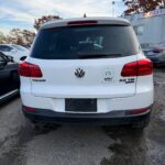 2014 VOLKSWAGEN Tiguan 4-Motion photo 6