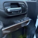 2021 CHEVROLET Silverado LT photo 19